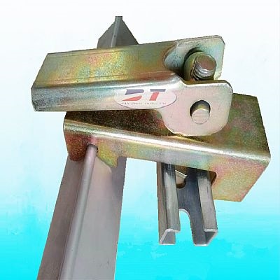 導(dǎo)料槽兩側(cè)易拆卸夾持器|不生銹熱鍍鋅夾持器